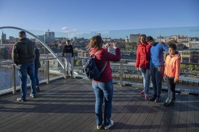 People taking pictures on the viewing platform